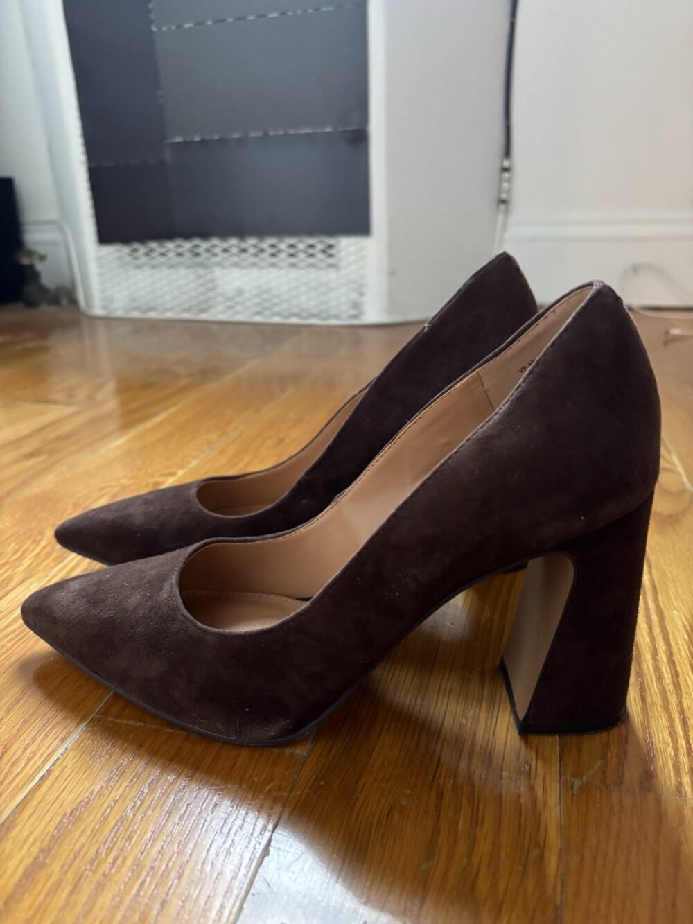 Vince Camuto Brown Heels (7) - Picture 2 of 3